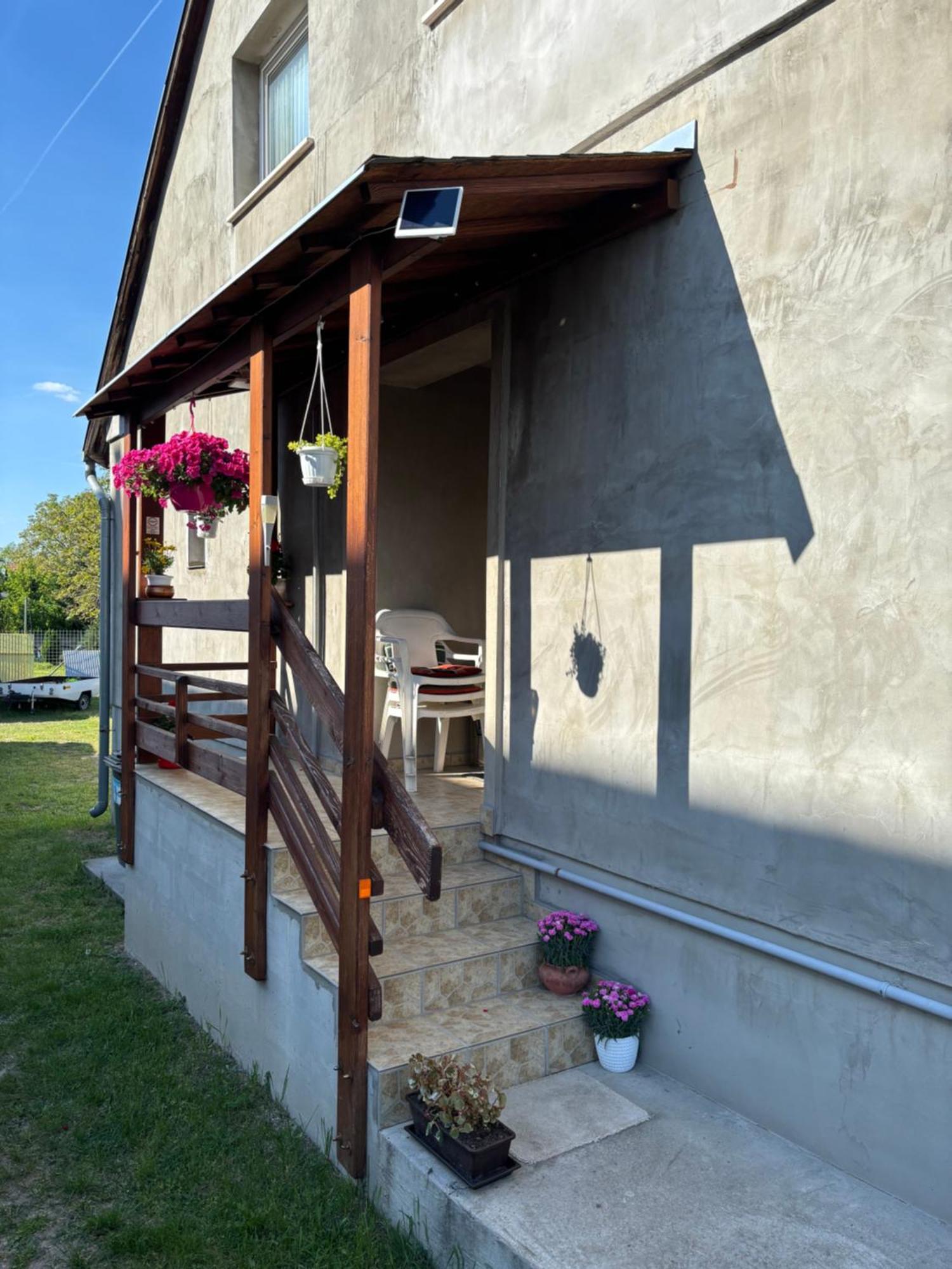 Luca Apartman Esztergom Luaran gambar